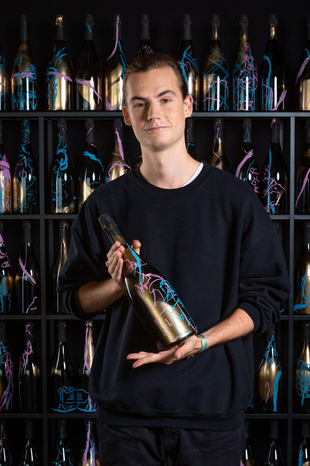 Alvar Bohrmann mit Kunststück Große Reserve JG 2015 Magnum - Kattus